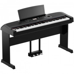 Yamaha DGX-670 Portable Grand Digital Piano