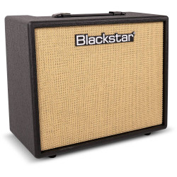 Blackstar Debut 50R Black  50W Guitar Combo med 2 kanaler, digital rumklang og 5W mulighed til øvebrug.