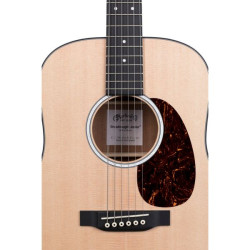 C.F. Martin Jr-10 Dreadnought Junior 2 Sitka