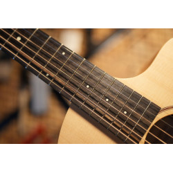 The S04 by Sheeran by Lowden