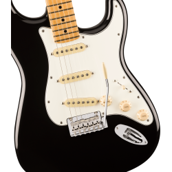 Player II Stratocaster® Maple Fingerboard, Black