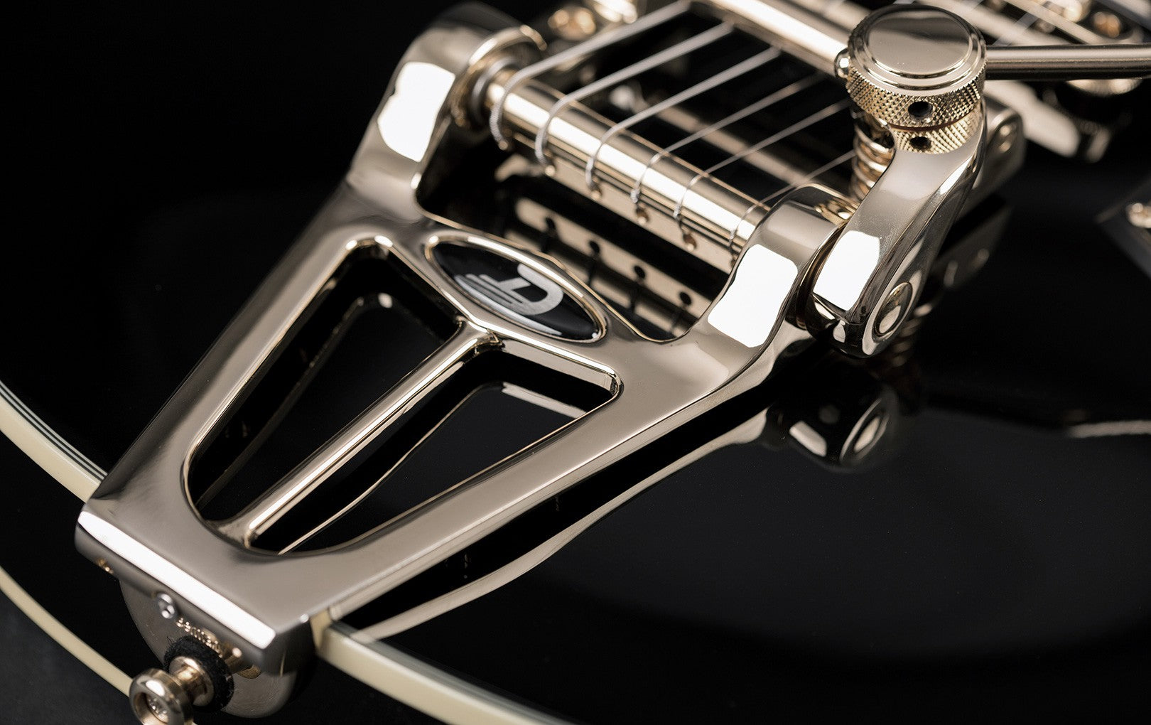 DUESENBERG STARPLAYER TV