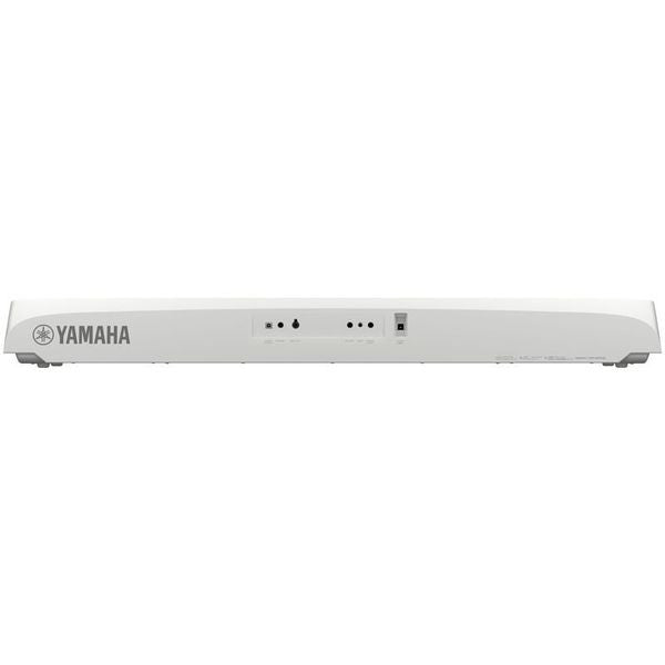 Yamaha DGX-670 Hvid inkl. stativ og pedal (L-300 + LP-1)