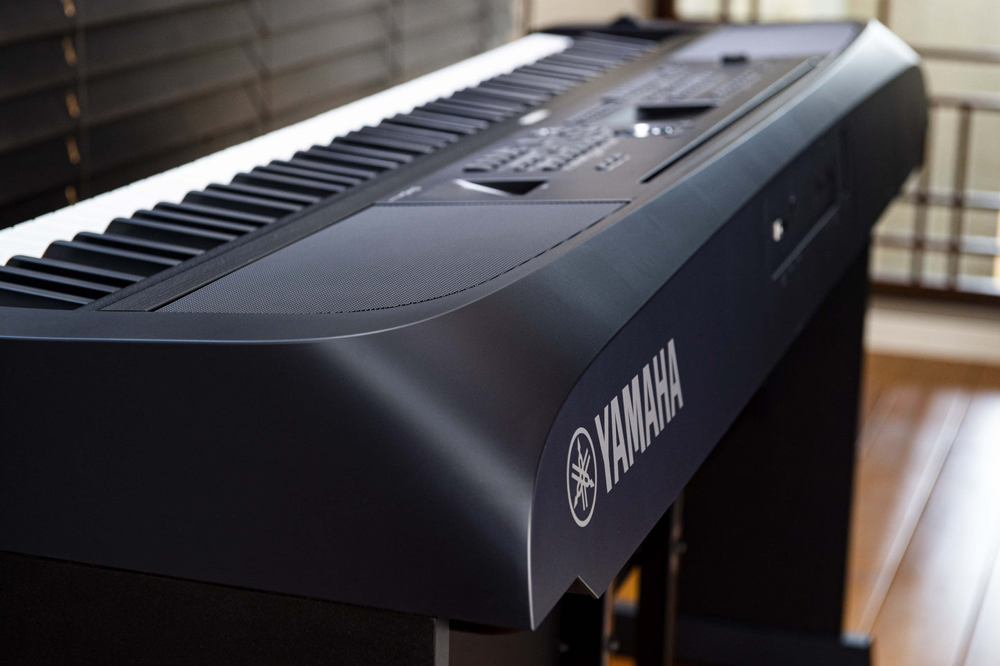 Yamaha DGX-670 Portable Grand Digital Piano
